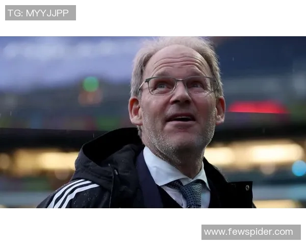 足球明星穿8号球衣的传奇故事与他们的辉煌成就解析